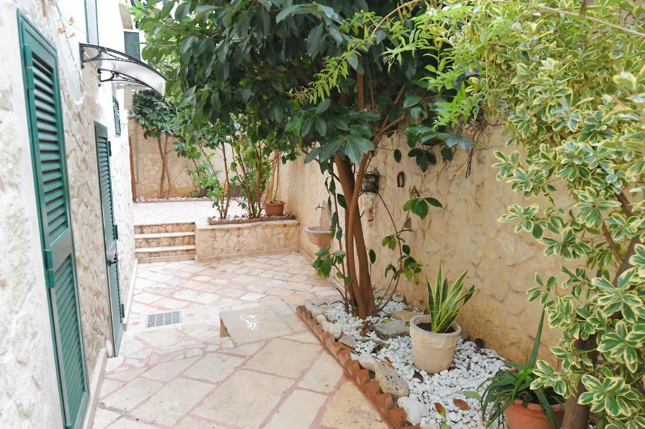 Suite House 78 Bari Lägenhet