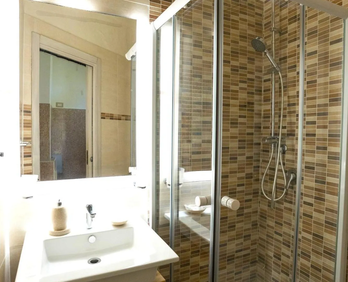 Suite House 78 Bari Italien